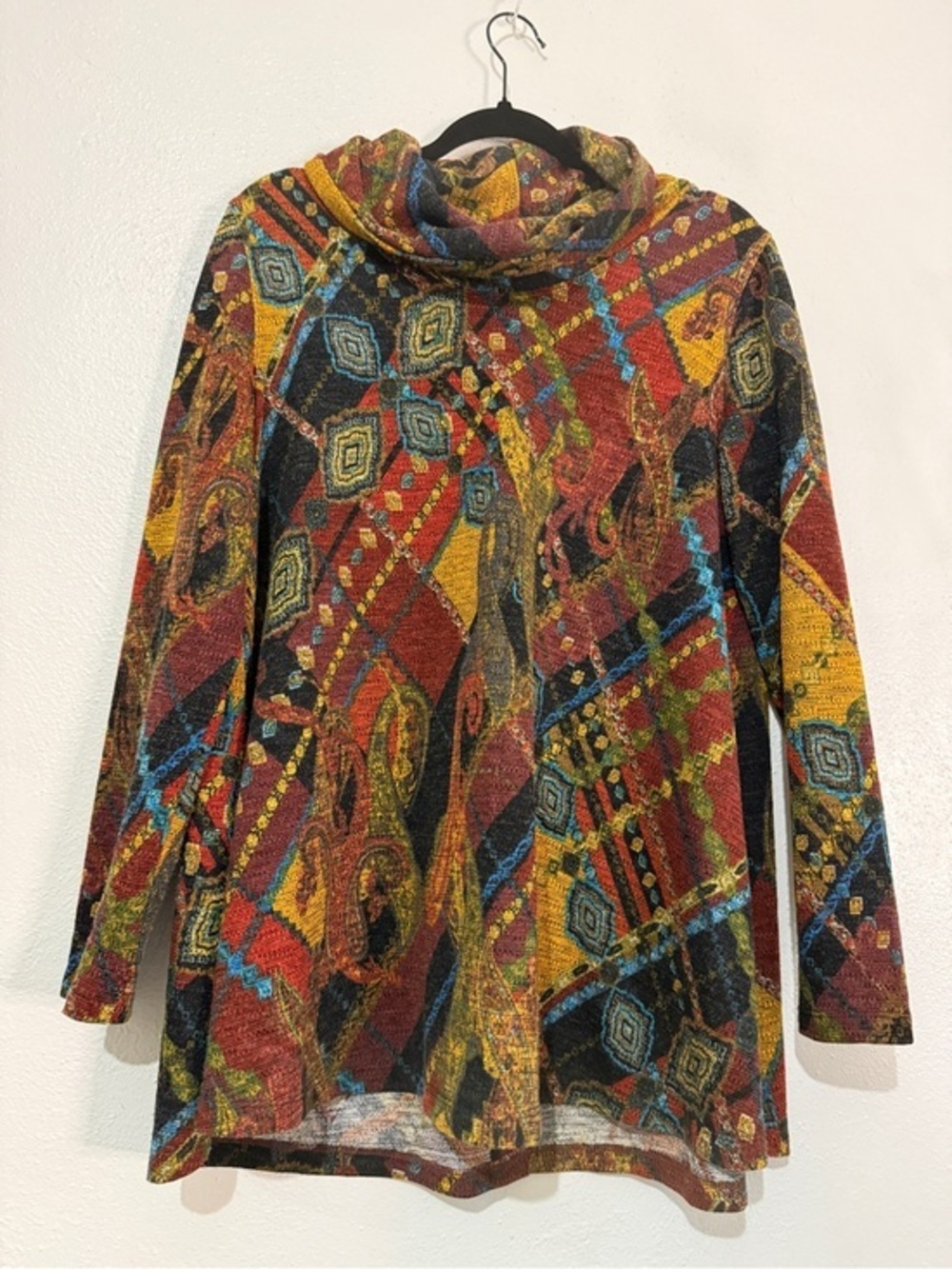 Soft Works Colorful Geometric Funnel Neck, Long Sleeved Tunic. Sz L.